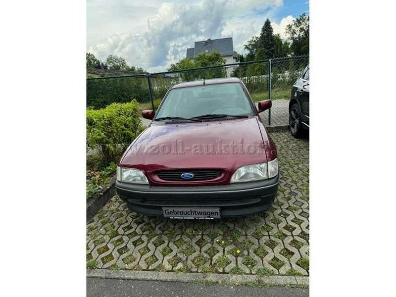 Braun Gebraucht 1992 Ford Escort Limousine | 1.666 € - Bild 1/4