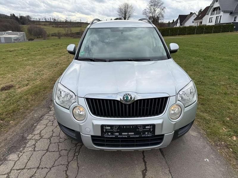 Gebraucht Skoda Yeti Plus Edition 110 PS (80 kW) 2011 Silber SUV
