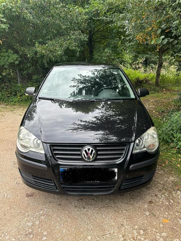 Schwarz Gebraucht 2009 VW Polo Limousine | 1.100 € (Superpreis) - Bild 1/4