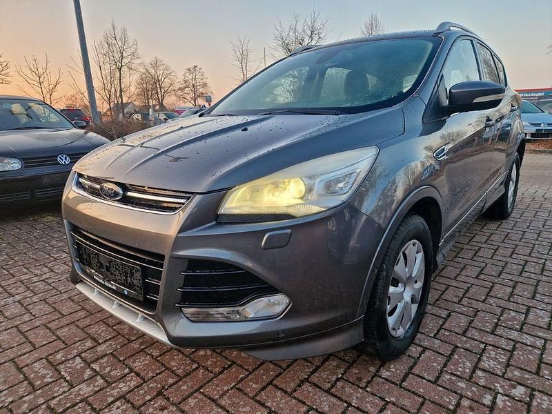Grau Gebraucht 2014 Ford Kuga Individual SUV | 7.350 € (Superpreis) - Bild 1/4