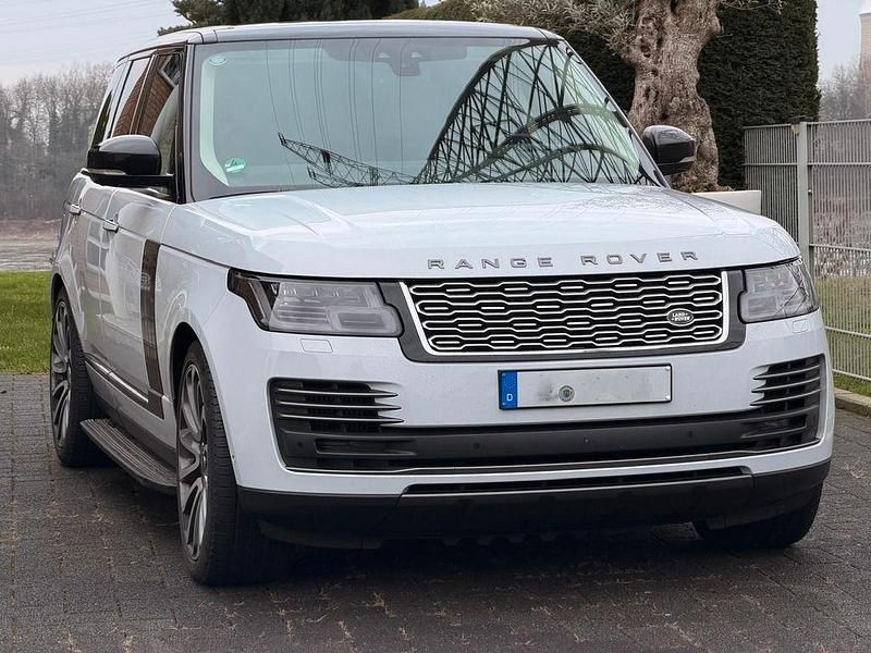 Gebraucht Land Rover Range Rover Autobiography 340 PS (250 kW) 2019 Weiß SUV