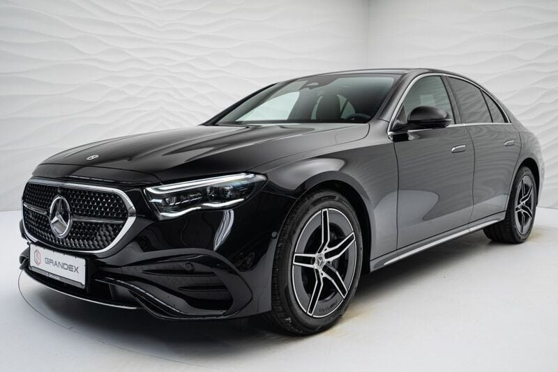 Schwarz Gebraucht 2024 Mercedes E200 Advanced Plus Limousine | 48.671 € (Superpreis) - Bild 1/4