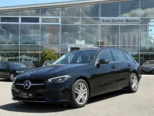 Gebraucht Mercedes C200 Business 163 PS (119 kW) 2023 Schwarz Kombi