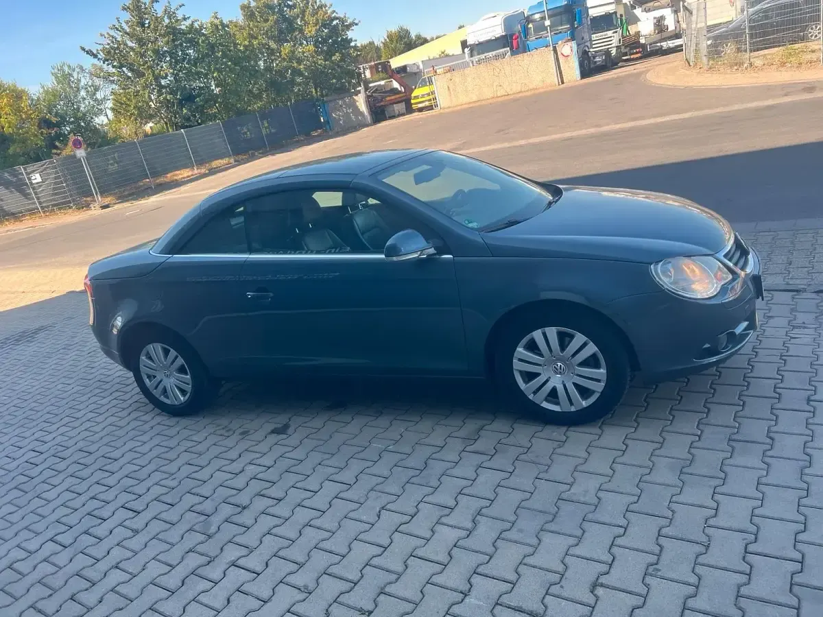 Gebraucht VW Eos 150 PS (110 kW) 2007 Grau Cabrio
