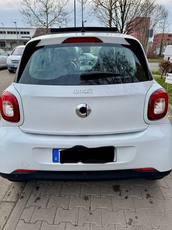 Gebraucht Smart ForFour Prime 90 PS (66 kW) 2015 Weiß Kleinwagen