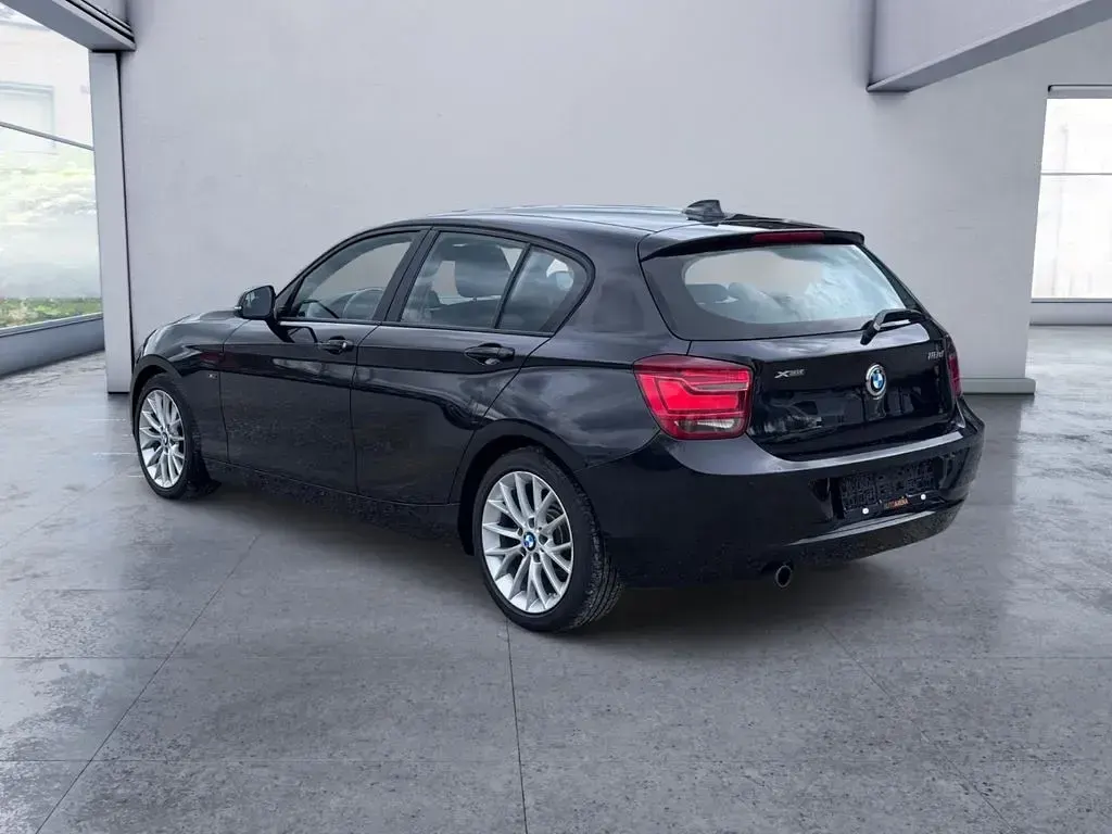 Gebraucht BMW 118 Advantage 143 PS (105 kW) 2014 Schwarz Kleinwagen