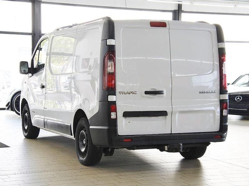 Gebraucht Renault Trafic 120 PS (88 kW) 2016 Weiss Van / Kleinbus