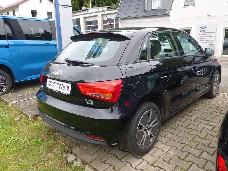 Usata Audi A1 Basis 95 CV (69 kW) 2018 Nero Utilitaria