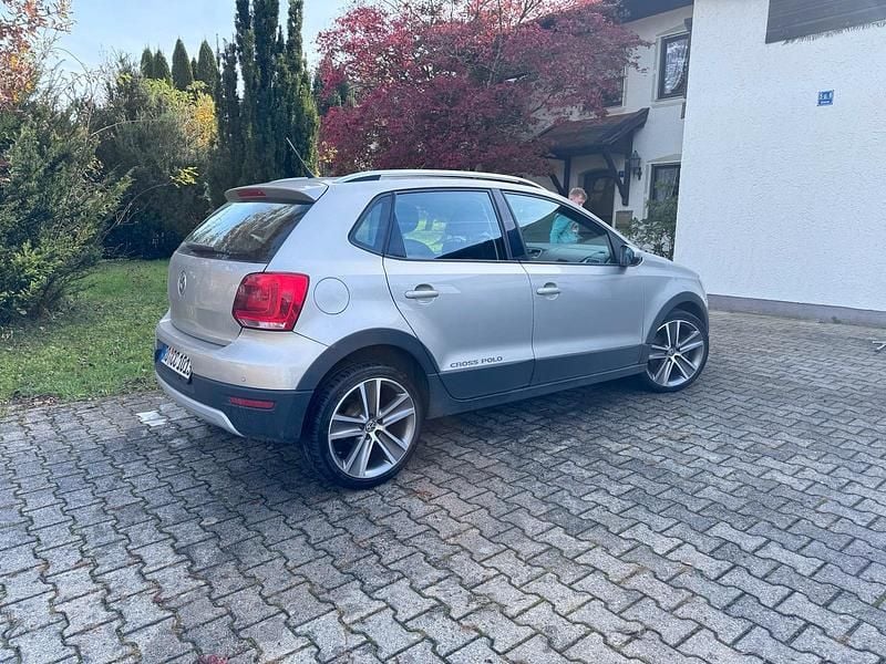 Gebraucht 2010 VW Polo Cross Kleinwagen | 5.900 € (Guter Preis) - Bild 1/4