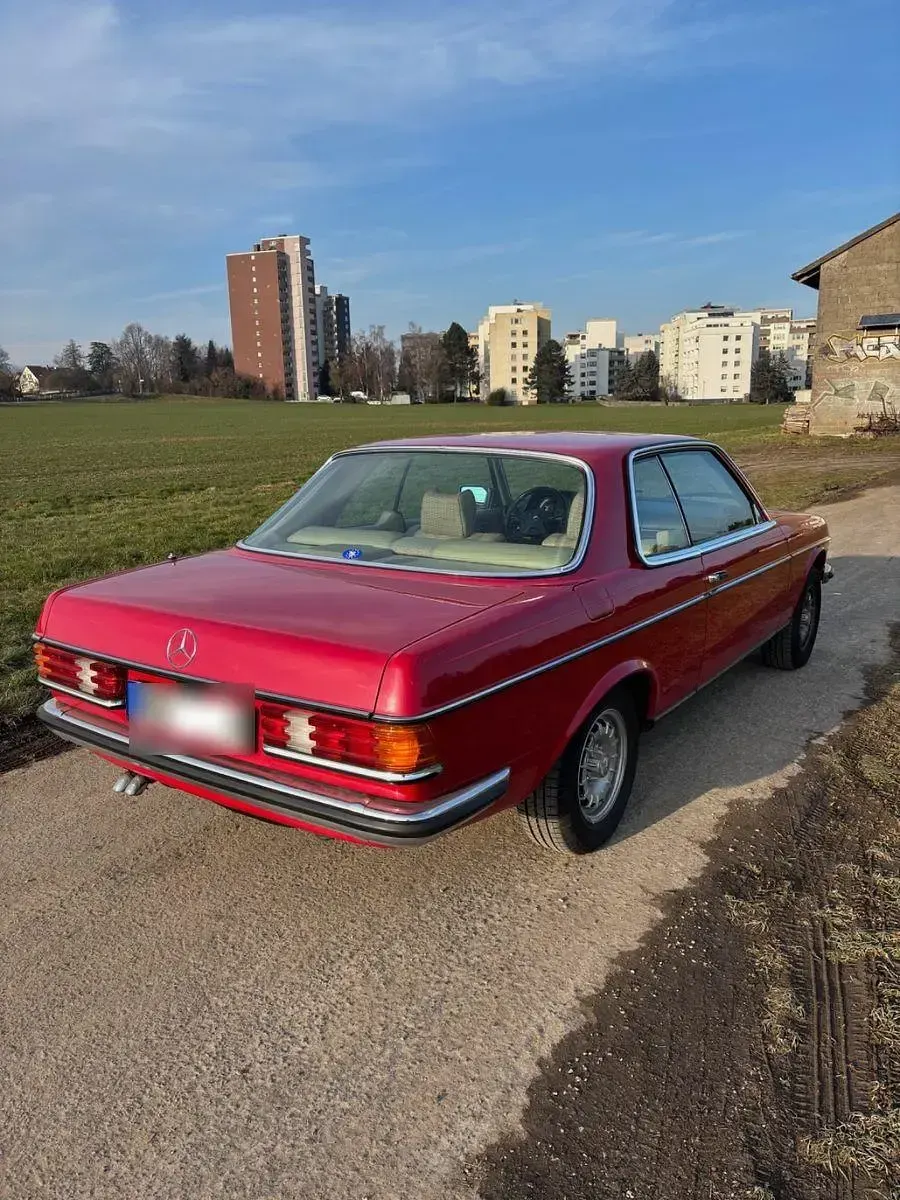 Gebraucht Mercedes 280 150 PS (110 kW) 1979 Rot Coupé