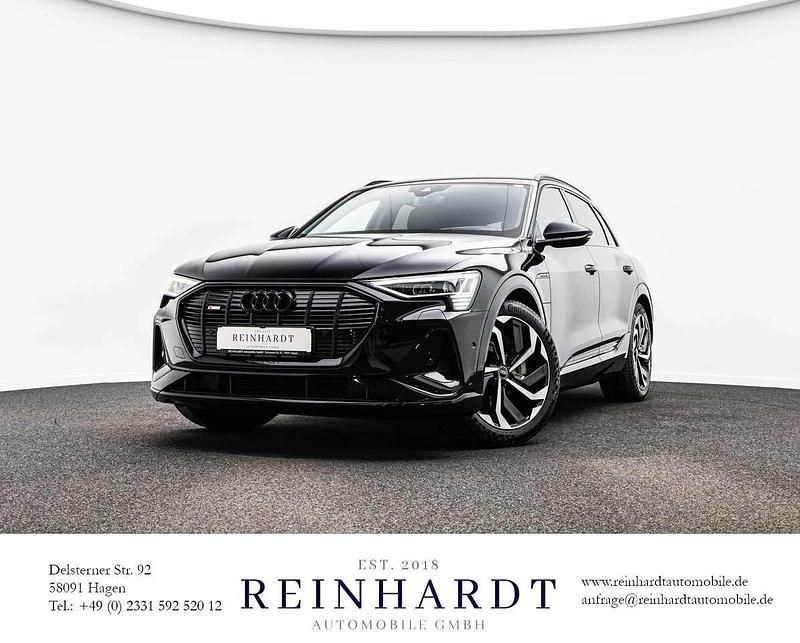 Mythosschwarz metallic Gebraucht 2022 Audi e-tron S-Line SUV | 38.385 € (Fairer Preis) - Bild 1/1