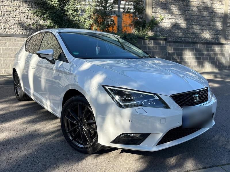 Gebraucht Seat Leon 115 PS (84 kW) 2016 Weiß Kleinwagen