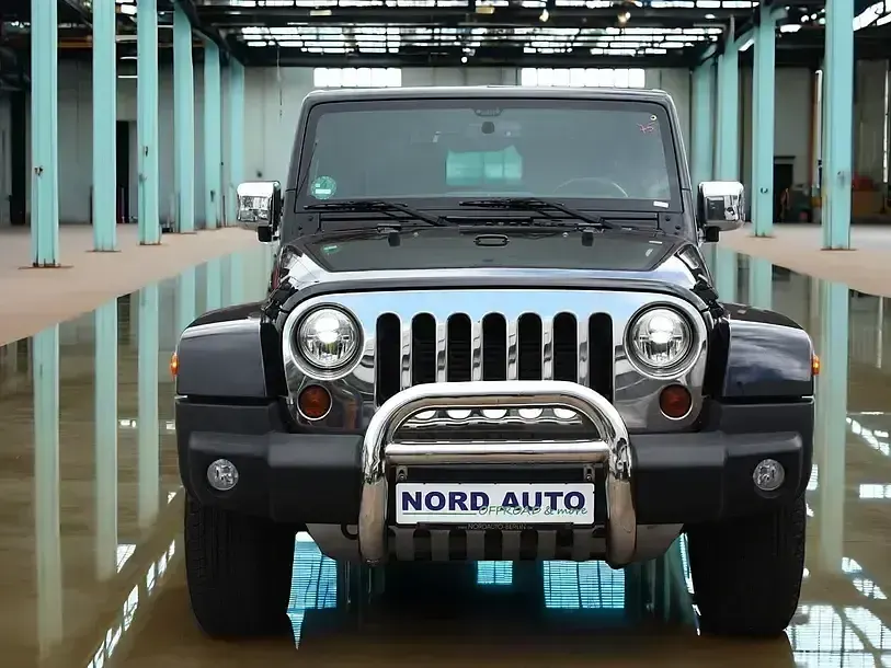 Gebraucht Jeep Wrangler Sahara 200 PS (147 kW) 2013 Schwarz SUV
