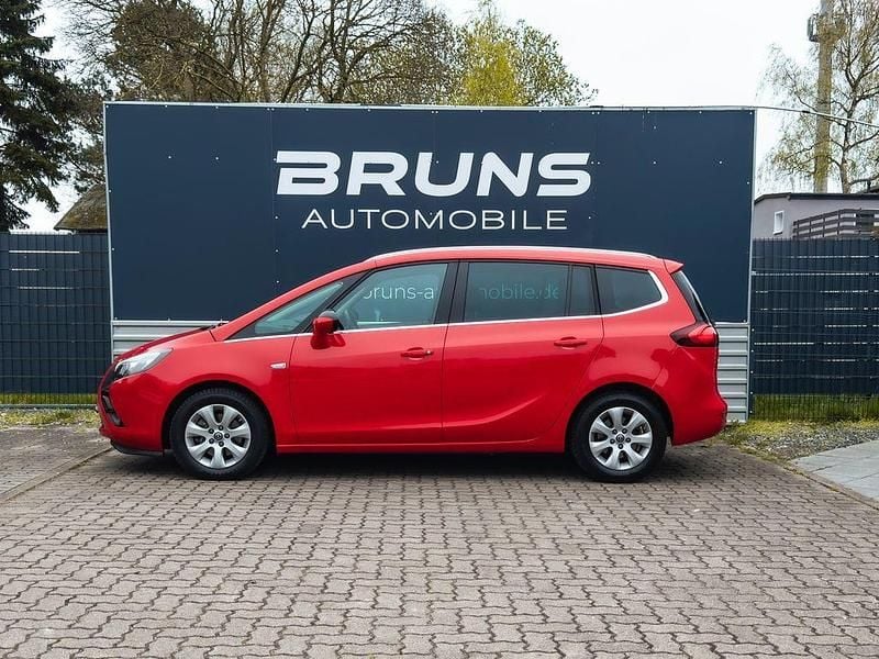 Gebraucht Opel Zafira Tourer Cosmo 140 PS (102 kW) 2014 Rot Van / Kleinbus