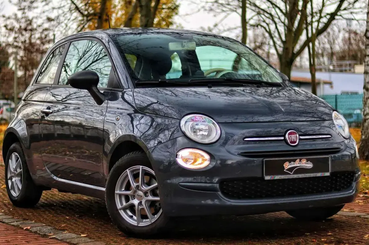 Gebraucht Fiat 500 69 PS (50 kW) 2021 Grigio carrara Kleinwagen