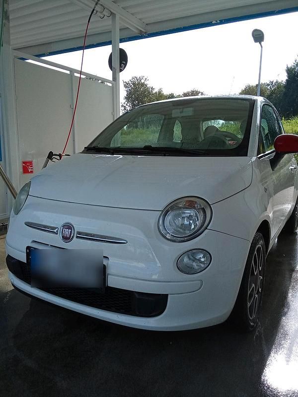 Weiß Gebraucht 2012 Fiat 500 Kleinwagen | 3.490 € (Fairer Preis) - Bild 1/4
