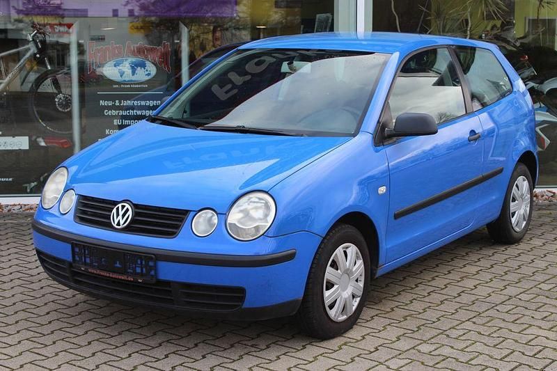 Gebraucht VW Polo Basis 64 PS (47 kW) 2001 Blau Kleinwagen