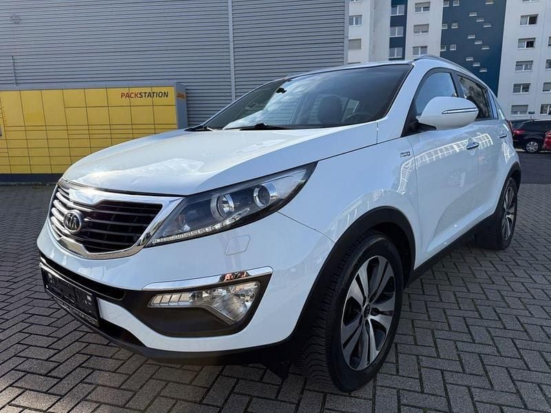 Weiß Gebraucht 2012 Kia Sportage Spirit SUV | 6.999 € (Superpreis) - Bild 1/4