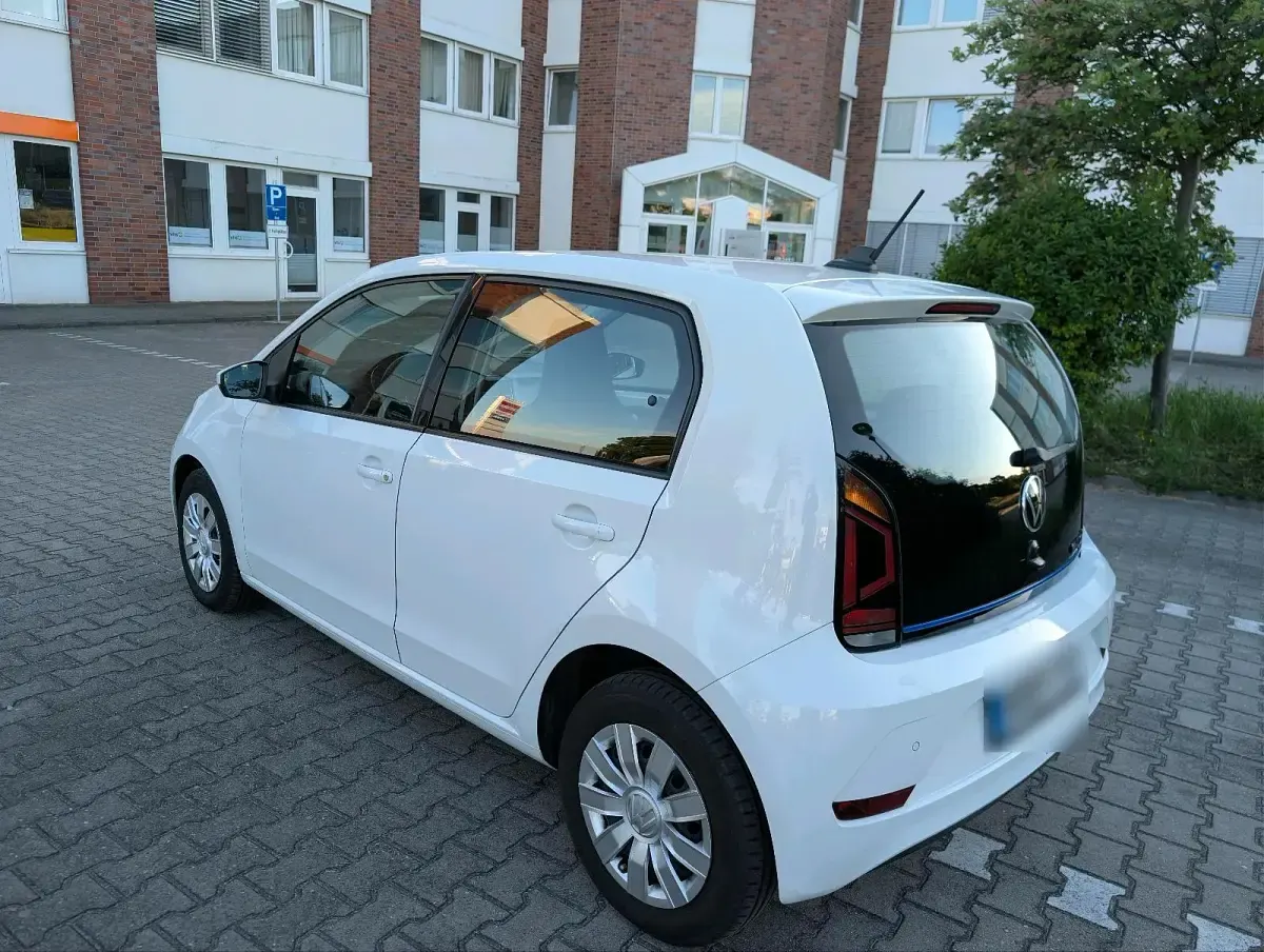 Gebraucht VW e-up! 61 kW (83 PS) 2020 Weiß Kleinwagen