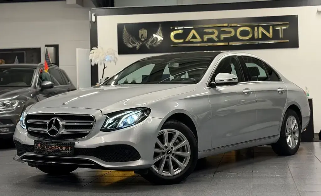 Gebraucht Mercedes E200 184 PS (135 kW) 2017 Silber Limousine