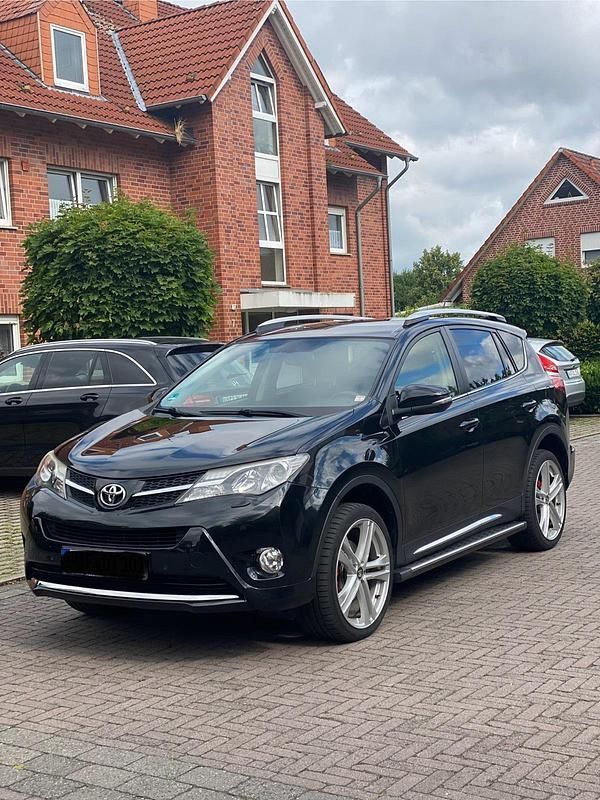 Schwarz Gebraucht 2013 Toyota RAV4 Executive SUV | 13.495 € (Fairer Preis) - Bild 1/4