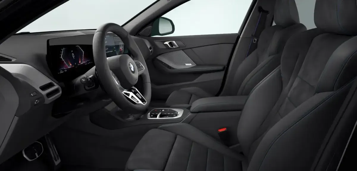 Gebraucht BMW 120 Shadowline 163 PS (119 kW) 2025 Schwarz Kleinwagen