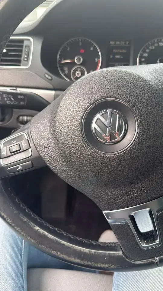 Używany VW Jetta Comfortline 105 KM (77 kW) 2012 Sedan/Limuzyna
