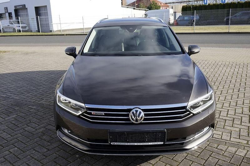 Gebraucht VW Passat Highline 190 PS (139 kW) 2015 Schwarz Kombi