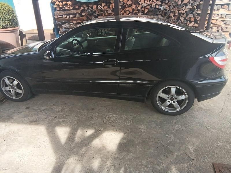 Gebraucht Mercedes CL230 192 PS (141 kW) 2006 Schwarz Coupé