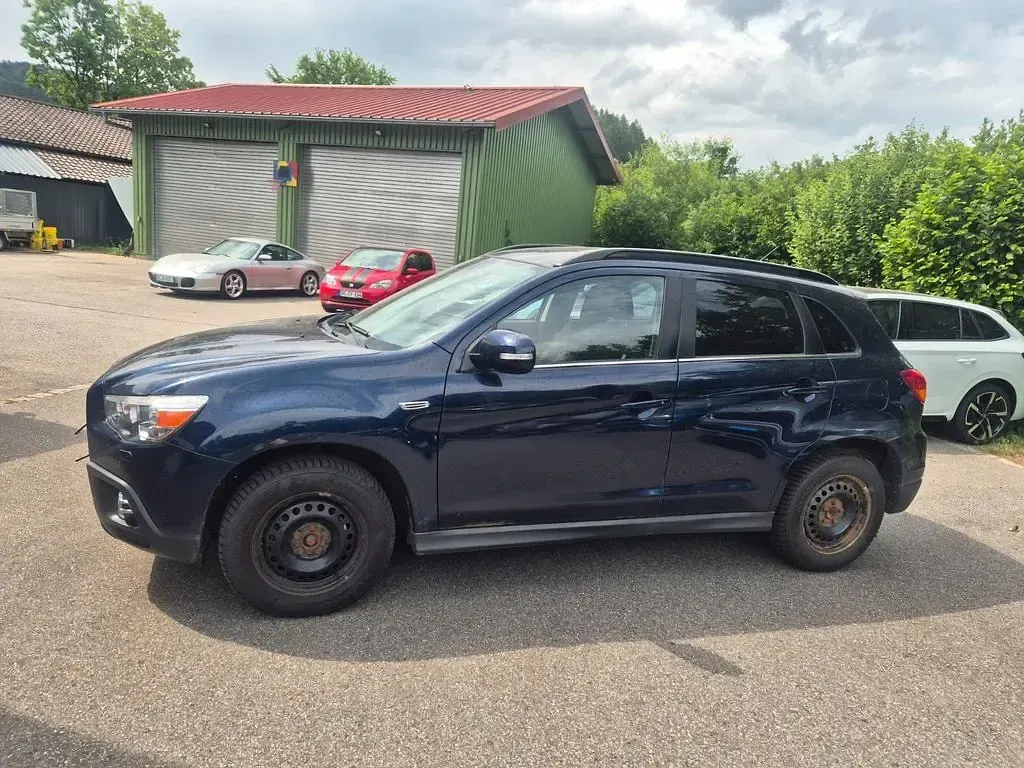 Gebraucht Mitsubishi ASX Intense 150 PS (110 kW) 2011 Blau SUV