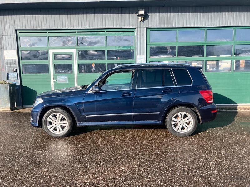 Gebraucht Mercedes GLK220 170 PS (125 kW) 2013 Blau SUV