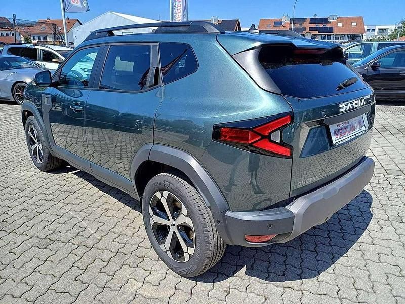 Neu Dacia Duster Journey 101 PS (74 kW) 2025 Zedergrün SUV