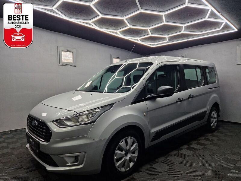 Silber Gebraucht 2019 Ford Tourneo Trend Van / Kleinbus | 18.770 € (Etwas zu teuer) - Bild 1/4