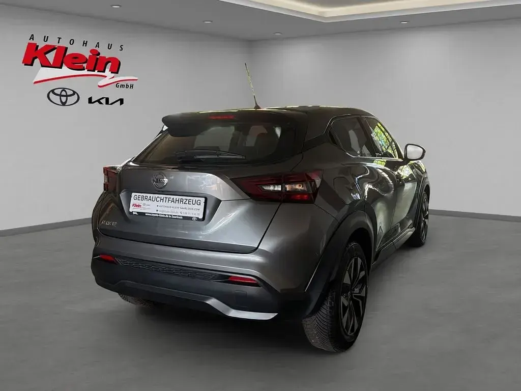 Gebraucht Nissan Juke Acenta 114 PS (83 kW) 2021 Grau SUV