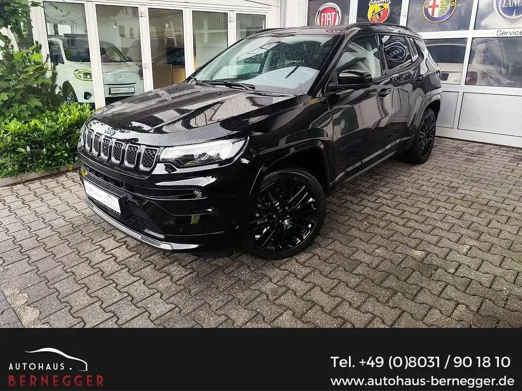 Gebraucht Jeep Compass 179 PS (131 kW) 2022 SUV