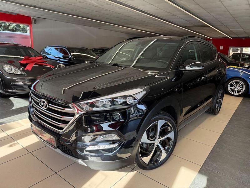 Gebraucht Hyundai Tucson Passion Plus 177 PS (130 kW) 2017 Schwarz SUV