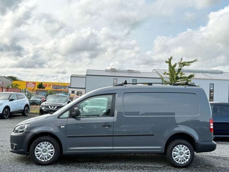 Grau Gebraucht 2014 VW Caddy Maxi Van / Kleinbus | 12.900 € (Fairer Preis) - Bild 1/4