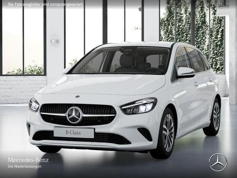 Gebraucht Mercedes 220 Advanced 190 PS (139 kW) 2024 Weiß Limousine