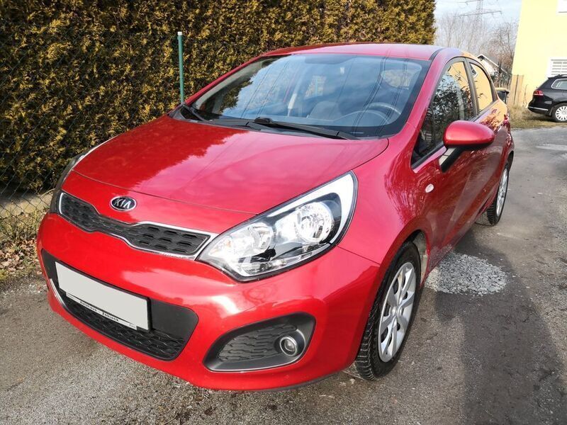 Rot Gebraucht 2012 Kia Rio Edition 7 Limousine | 4.990 € (Fairer Preis) - Bild 1/4