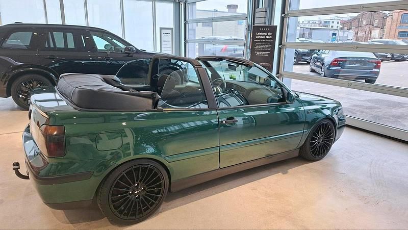 Gebraucht VW Golf Cabriolet 75 PS (55 kW) 1998 Grün Cabrio