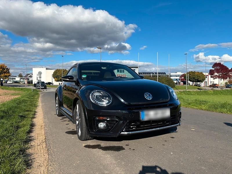 Schwarz Gebraucht 2017 VW Beetle R-line Coupé | 23.000 € (Fairer Preis) - Bild 1/4