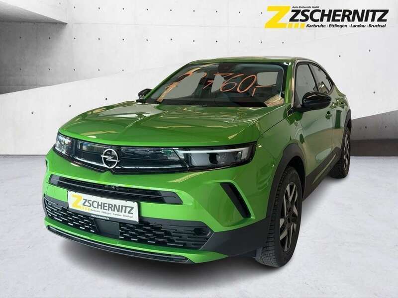 Lackierung matcha green/typ au Neu 2024 Opel Mokka Elegance SUV | 22.760 € (Fairer Preis) - Bild 1/4