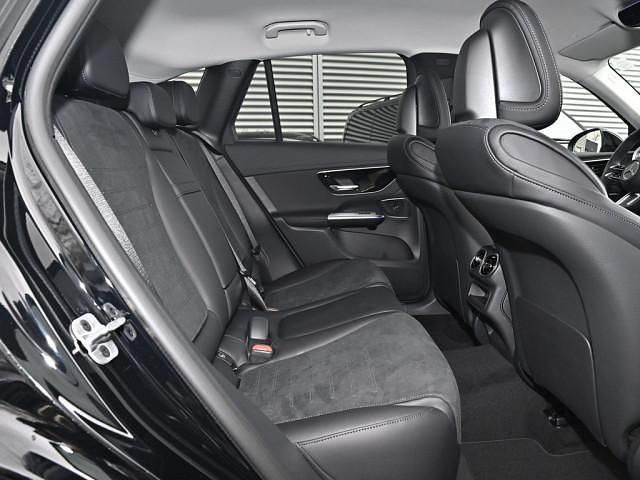 Gebraucht Mercedes GLC220 AMG line 197 PS (144 kW) 2025 Schwarz SUV