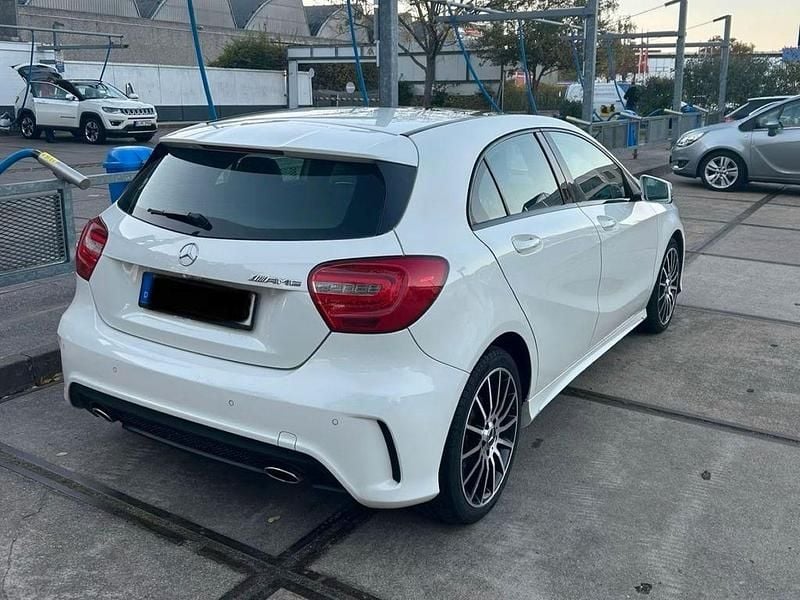 Gebraucht Mercedes A200 AMG line 136 PS (100 kW) 2012 Weiß Limousine