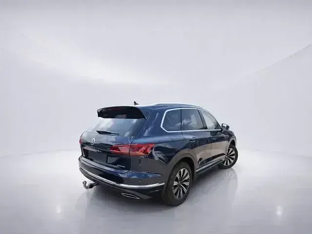 Brugt VW Touareg Elegance 381 HK (280 kW) 2023 Blå SUV