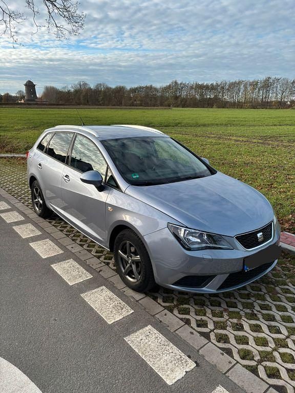 Silber Gebraucht 2016 Seat Ibiza Style Limousine | 7.900 € (Fairer Preis) - Bild 1/4