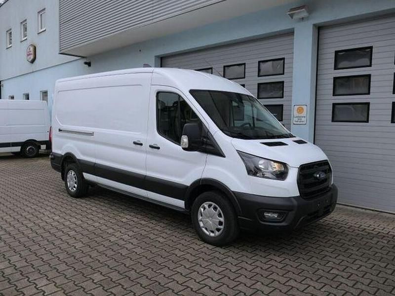 Gebraucht Ford Transit Trend 170 PS (125 kW) 2022 Frostweiß Van / Kleinbus