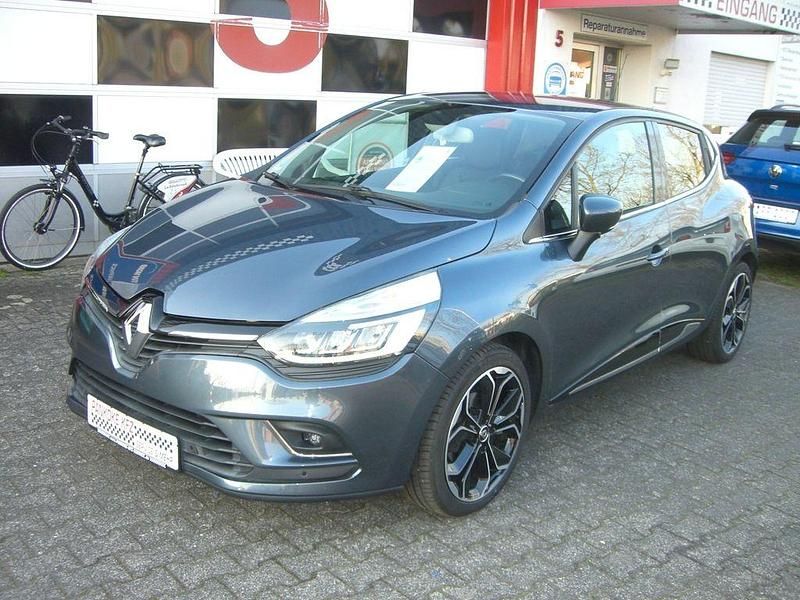 Gebraucht Renault Clio IV 118 PS (86 kW) 2018 Grau Limousine