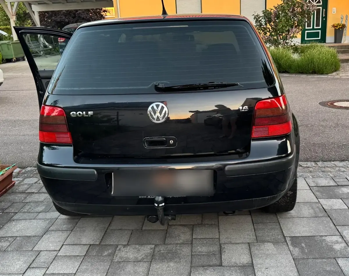 Gebraucht VW Golf III 101 PS (74 kW) 1998 Schwarz Limousine