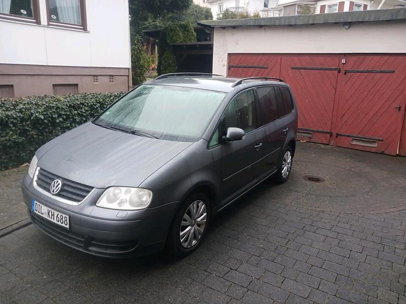Gebraucht VW Touran 105 PS (77 kW) 2004 Grau Van / Kleinbus